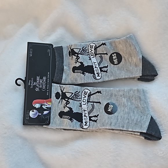 2/$10 JACK SKELLINGTON & SALLY Nightmare Before Christmas His & Hers Socks - Picture 1 of 5